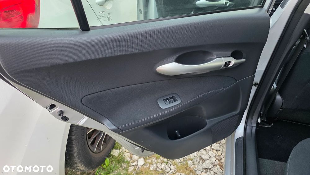 Toyota Auris 1.33 Dual-VVT-i Life Plus - 20