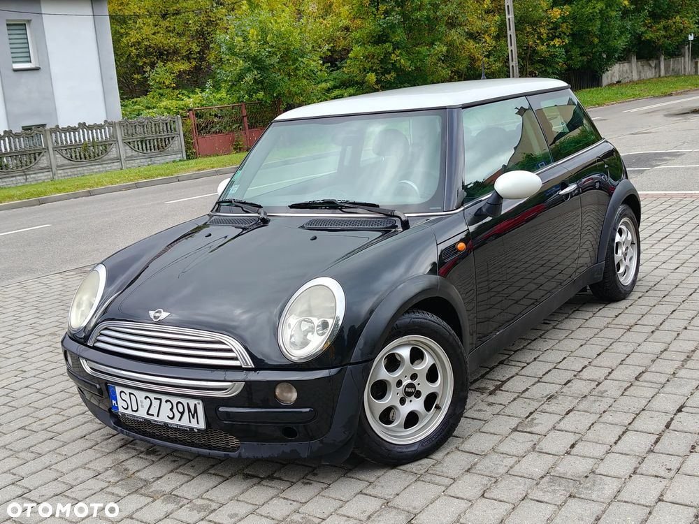 MINI Cooper Standard - 1