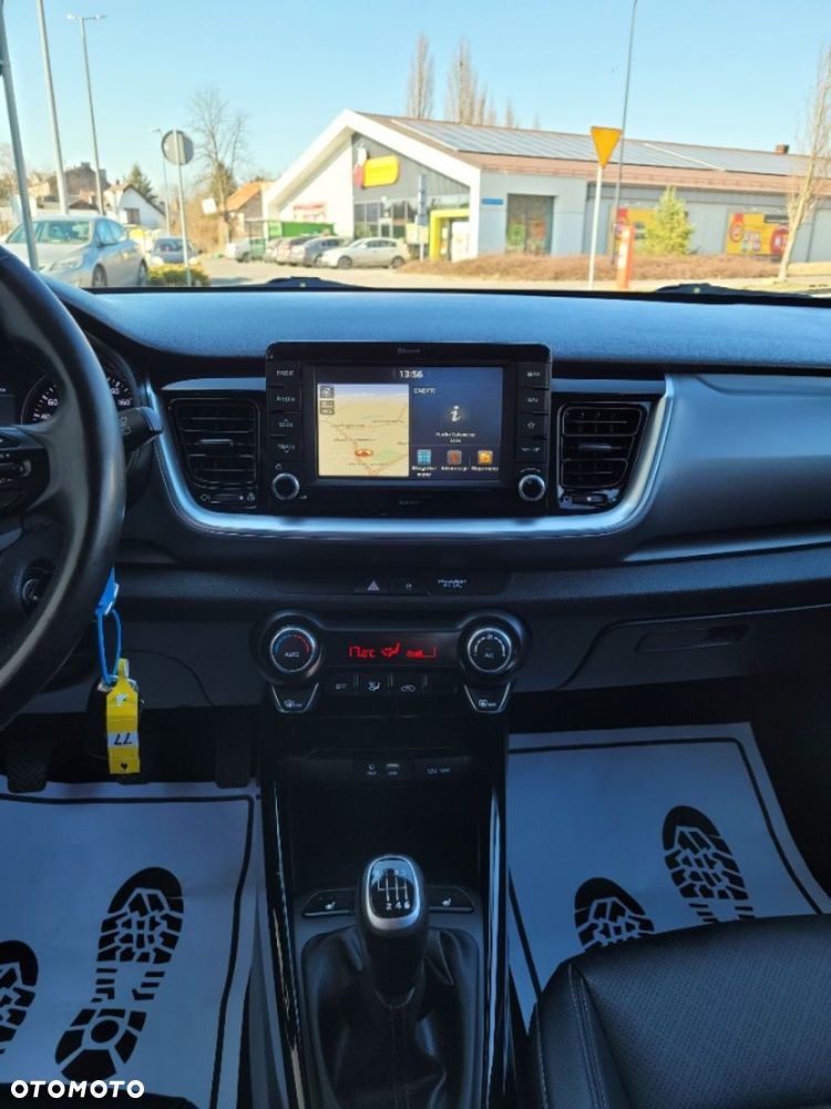 Kia Stonic 1.6 CRDi Vision - 20