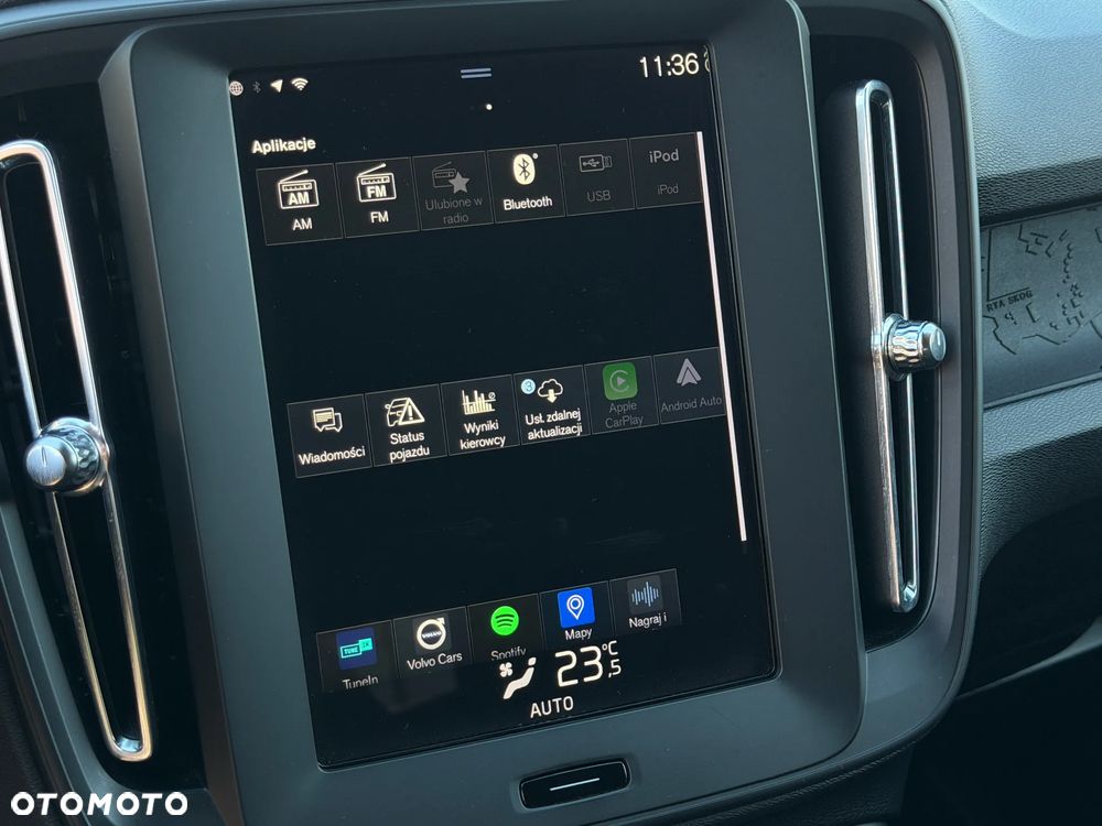 Volvo XC 40 T3 Momentum - 17