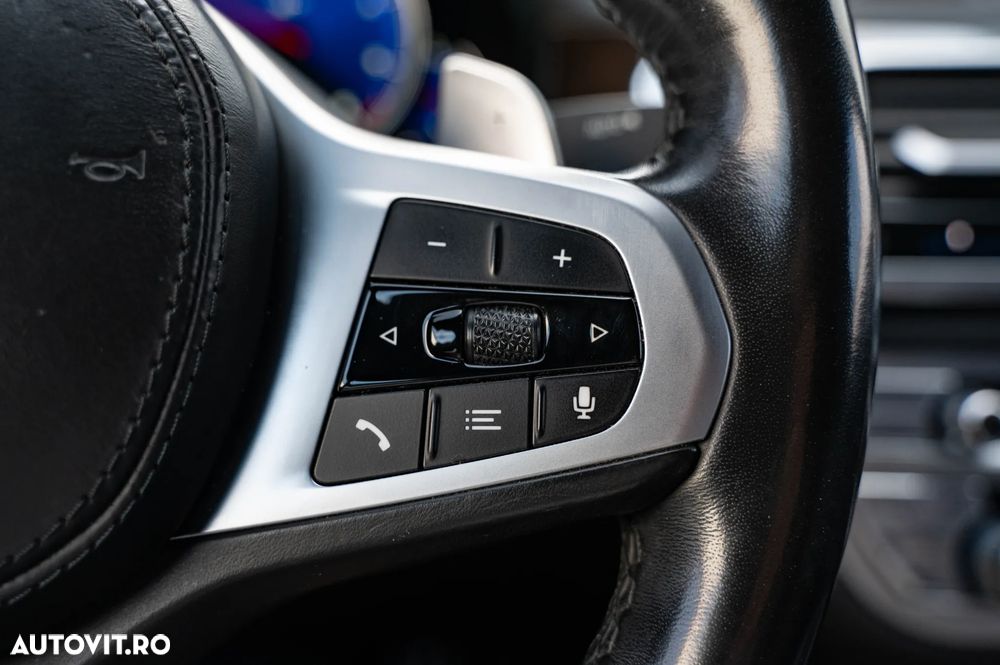 BMW Seria 7 740d xDrive - 26