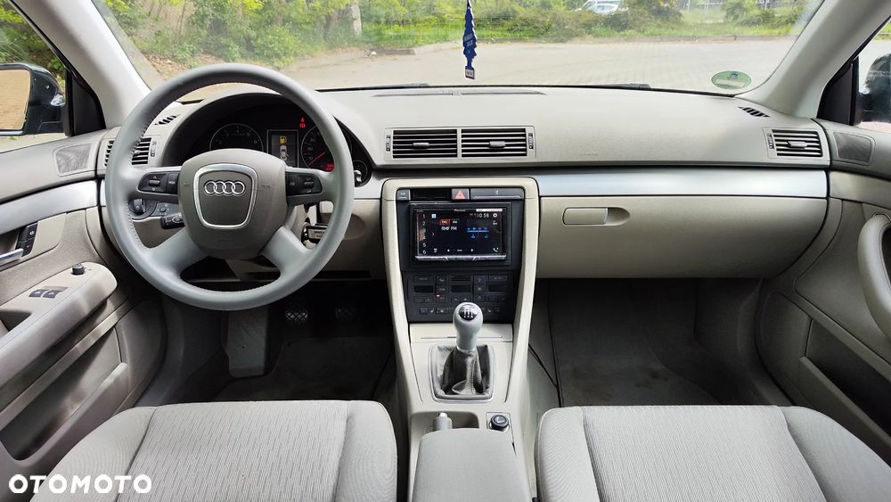 Audi A4 Avant 1.8T - 25