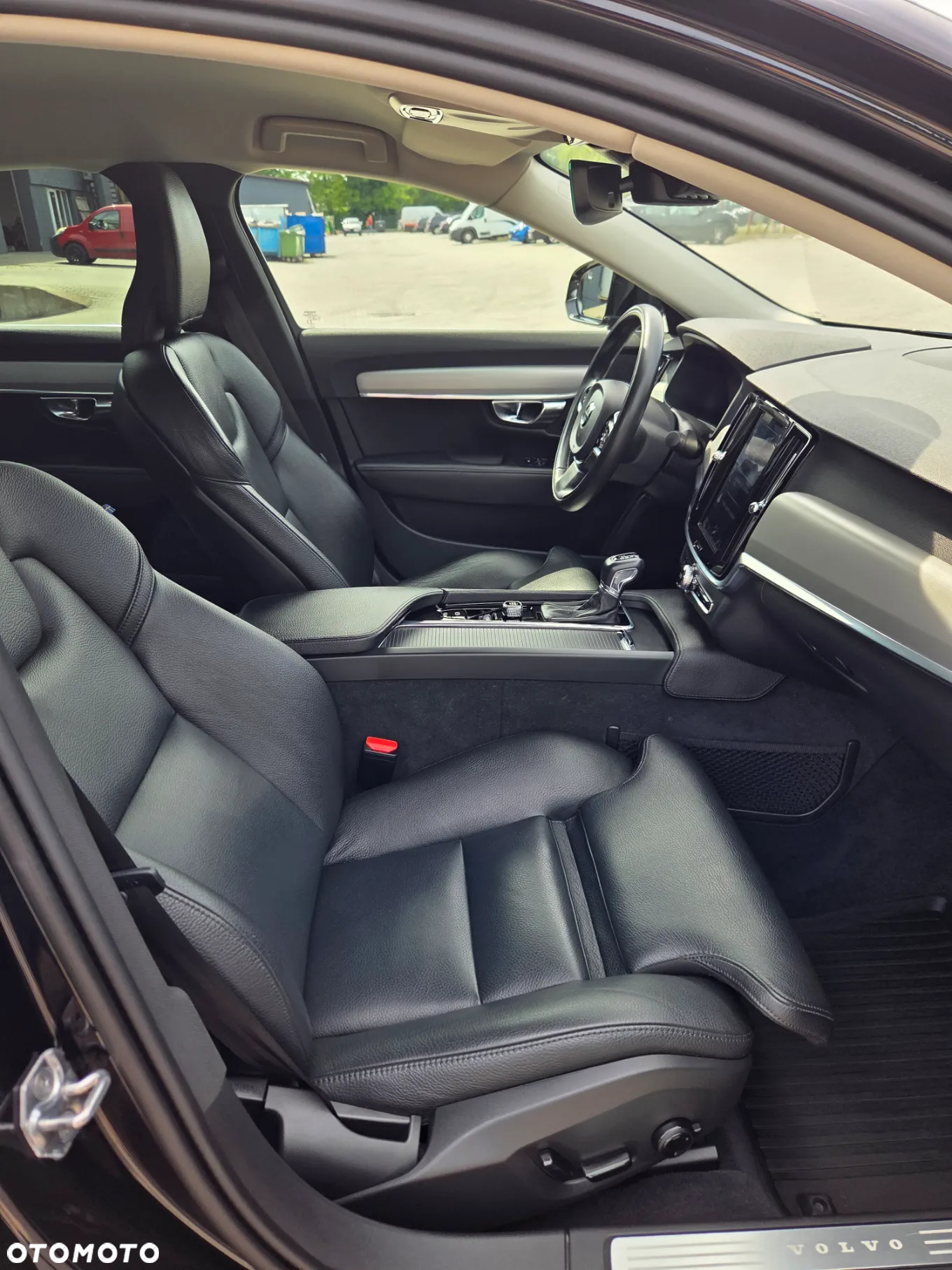 Volvo S90 - 4
