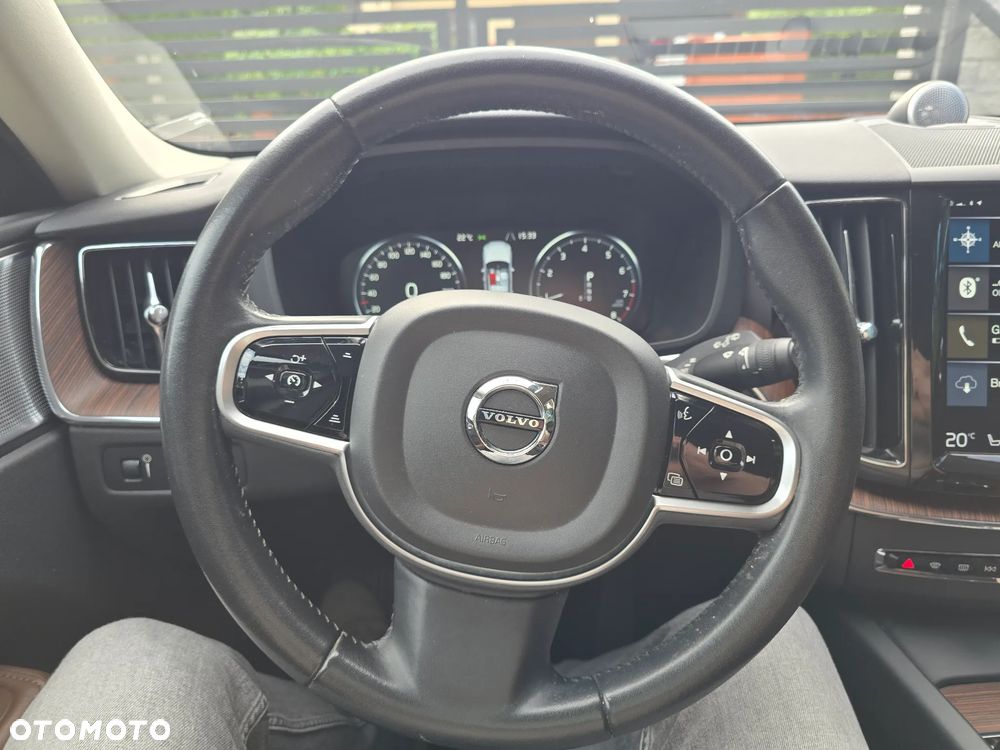 Volvo XC 60 T5 GPF AWD Inscription - 9