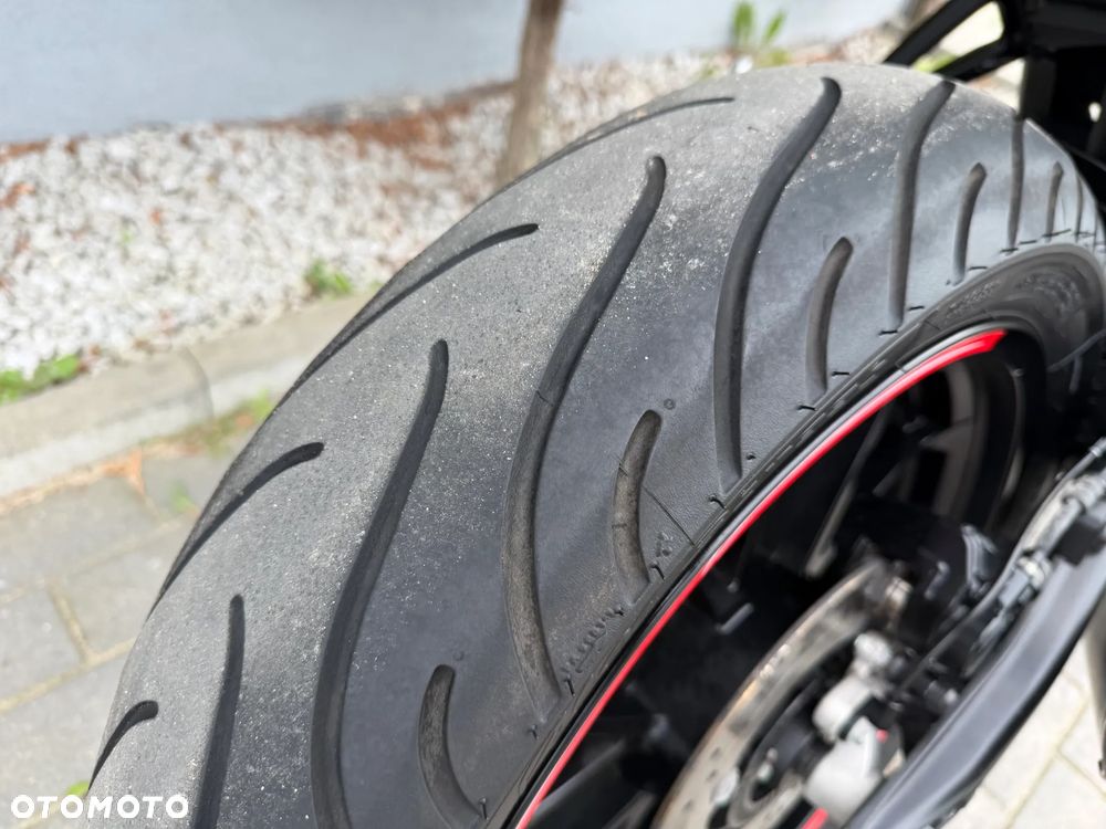 Yamaha MT - 24