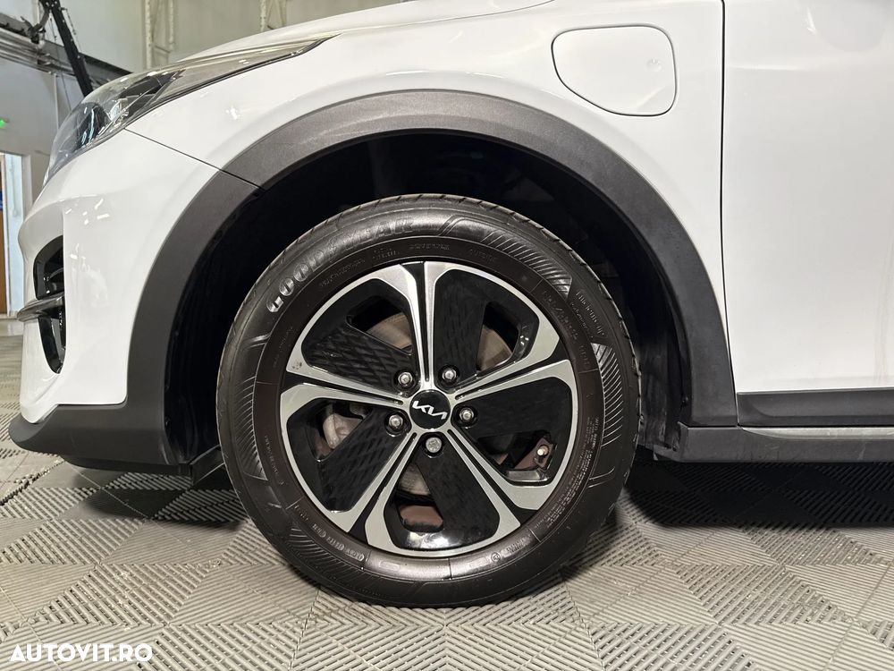 Kia XCeed - 14