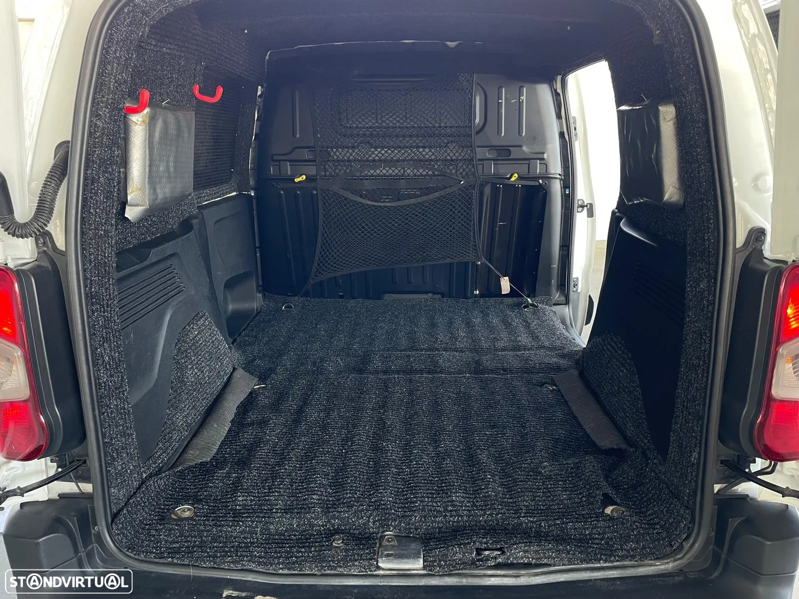 Citroën Berlingo 1.6 BlueHDI 3LUG c/IVA Dedutível - 27