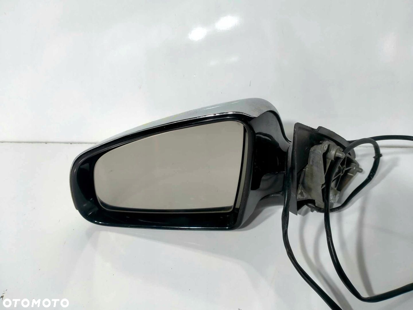 LUSTERKO LEWE PRZEDNIE AUDI A4 B6 00-04 5 PIN CHROM - 2