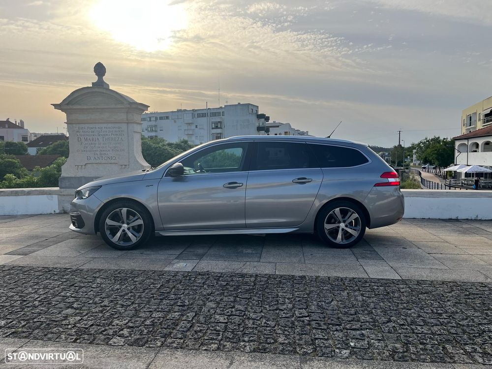Peugeot 308 SW BlueHDi 130 EAT8 Stop & Start GT Pack - 13