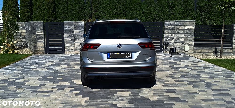 Volkswagen Tiguan - 8