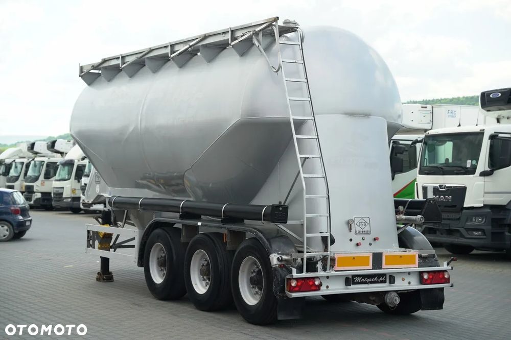 Feldbinder CEMENTONACZEPA / 3 KOMORY / 36 000 L / SILOS / DO MATERIAŁÓW SYPKICH  / ALUFELGI - 4