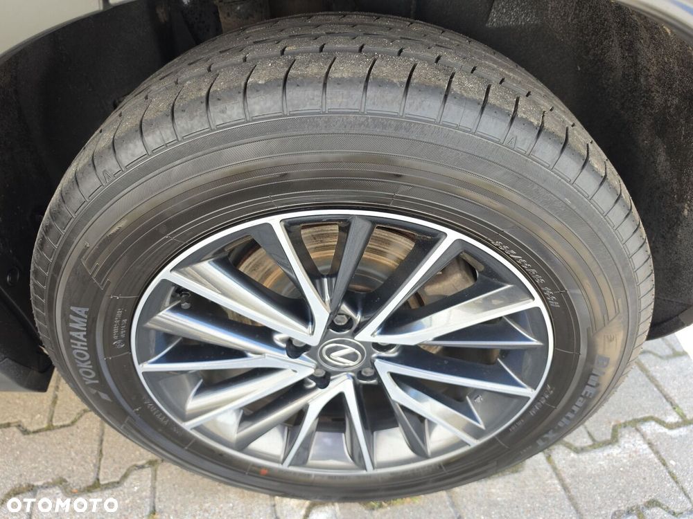 Lexus NX 350h Prestige 2WD - 29