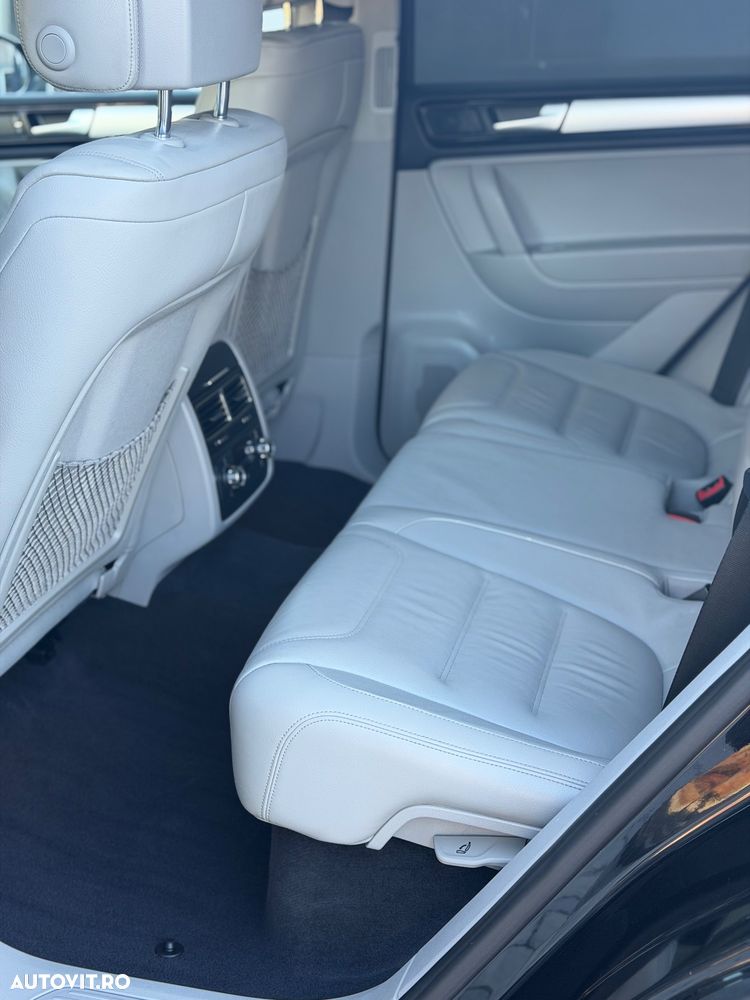 Volkswagen Touareg 3.0 V6 TDI Blue Motion DPF Automatik - 11