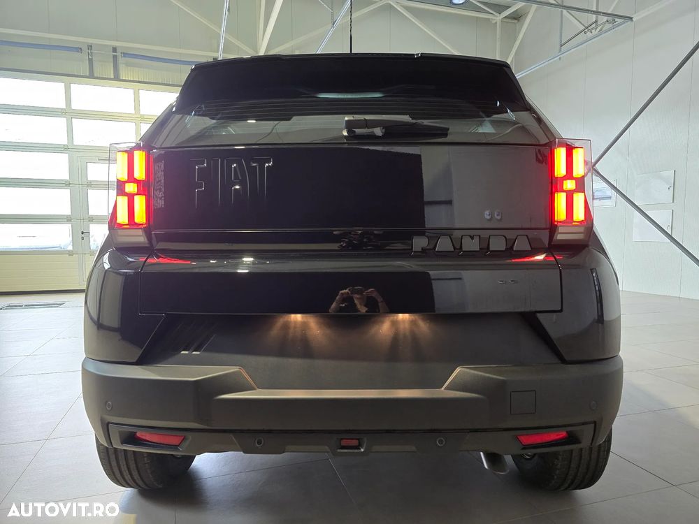 Fiat Grande Panda 1.2 MHEV Icon - 17