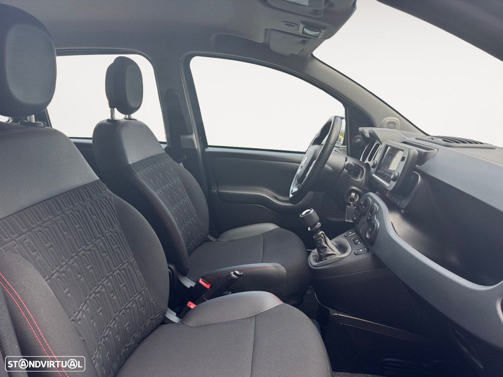 Fiat Panda 1.0 Hybrid (RED) - 15