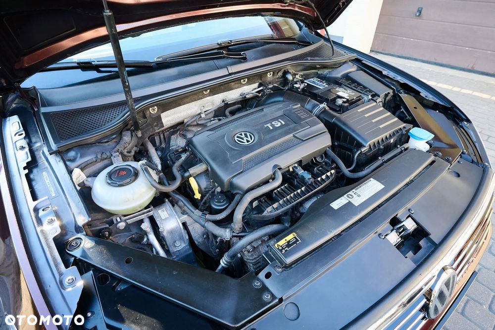 Volkswagen Passat 1.8 TSI BMT Highline DSG - 11