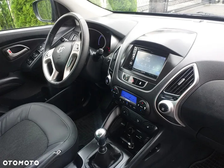 Hyundai ix35 2.0 CRDi Premium 2WD - 18