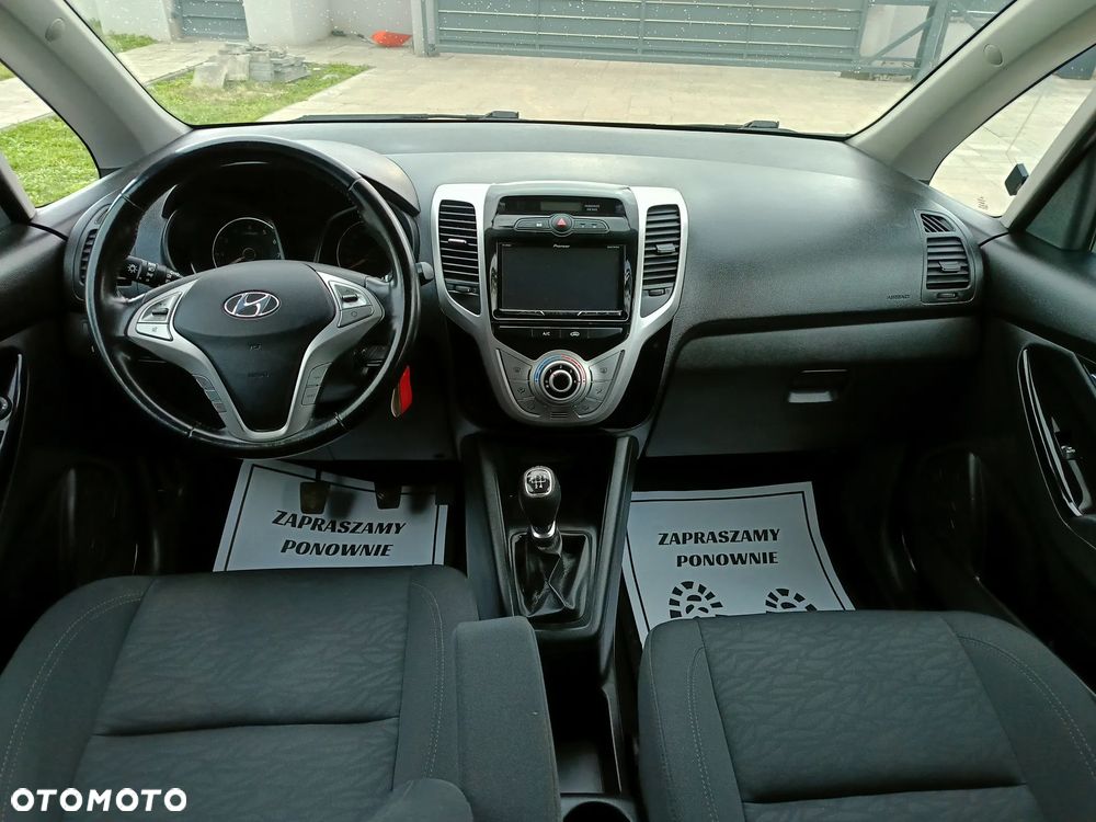 Hyundai ix20 1.4 blue - 26