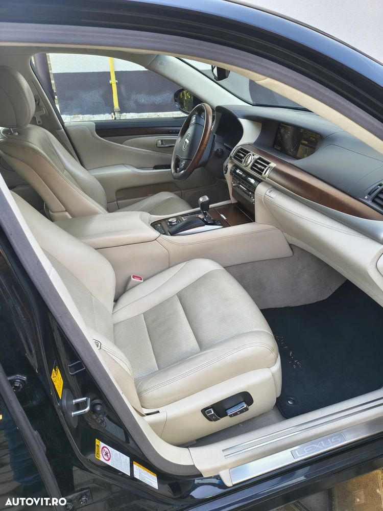 Lexus Seria LS 600h L - 6