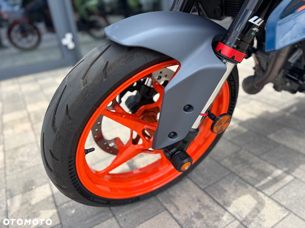 KTM Duke 390 - 7
