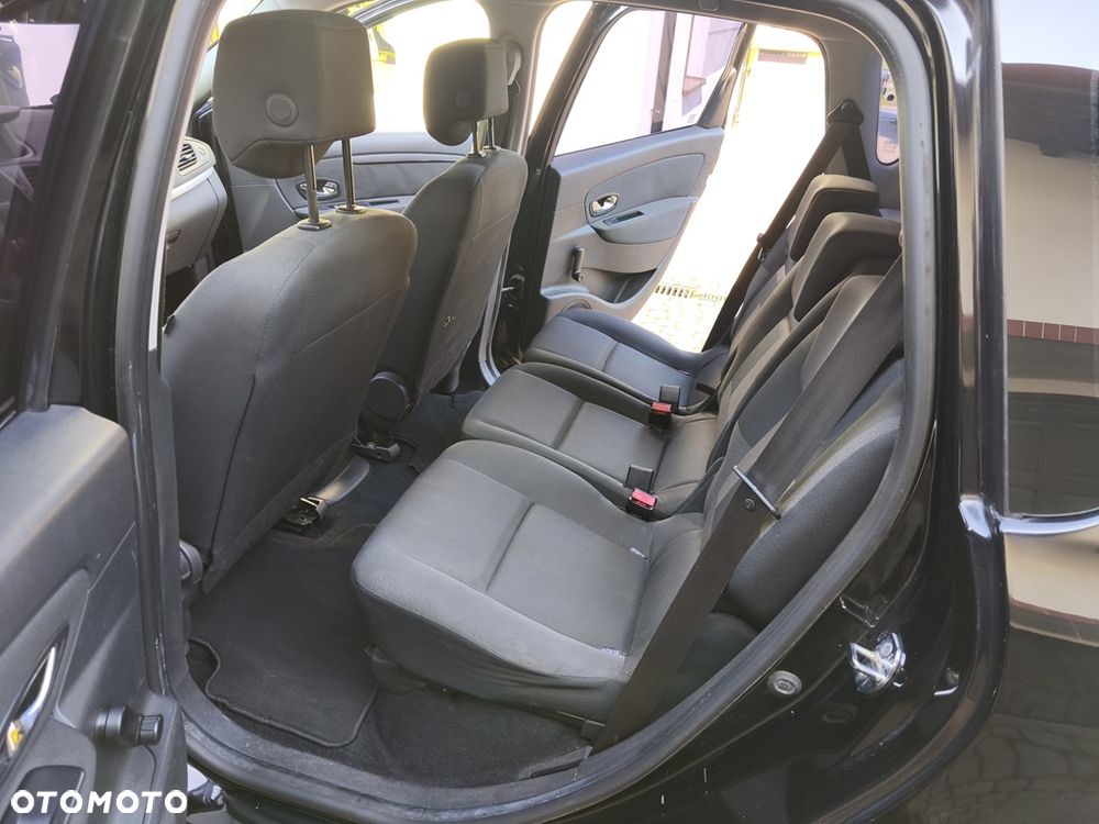 Renault Scenic 1.6 16V 110 TomTom Edition - 20