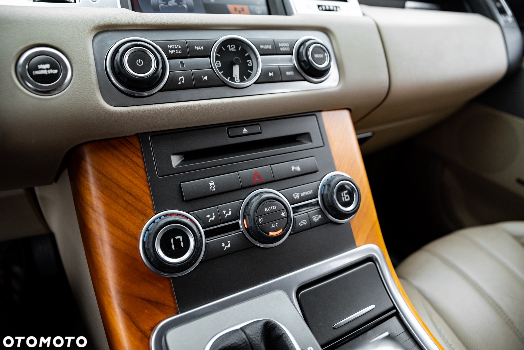 Land Rover Range Rover Sport TDV6 HSE - 35