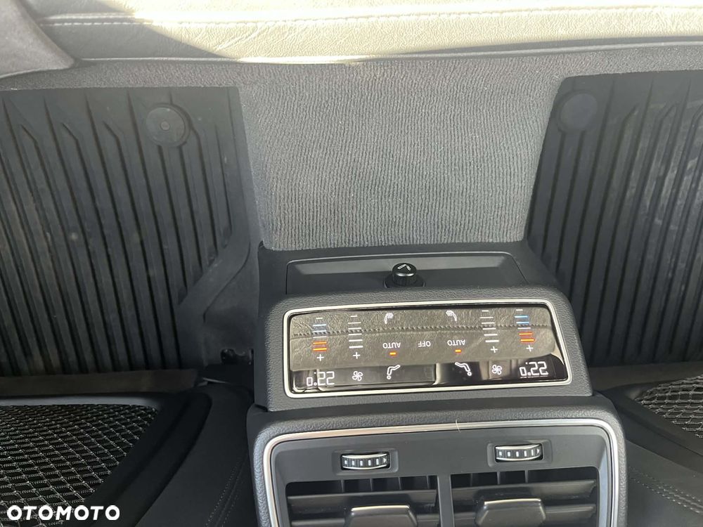 Audi A6 Avant 50 TDI mHEV Quattro Sport Tiptronic - 16