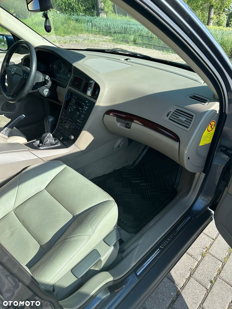 Volvo S60 D5 - 19