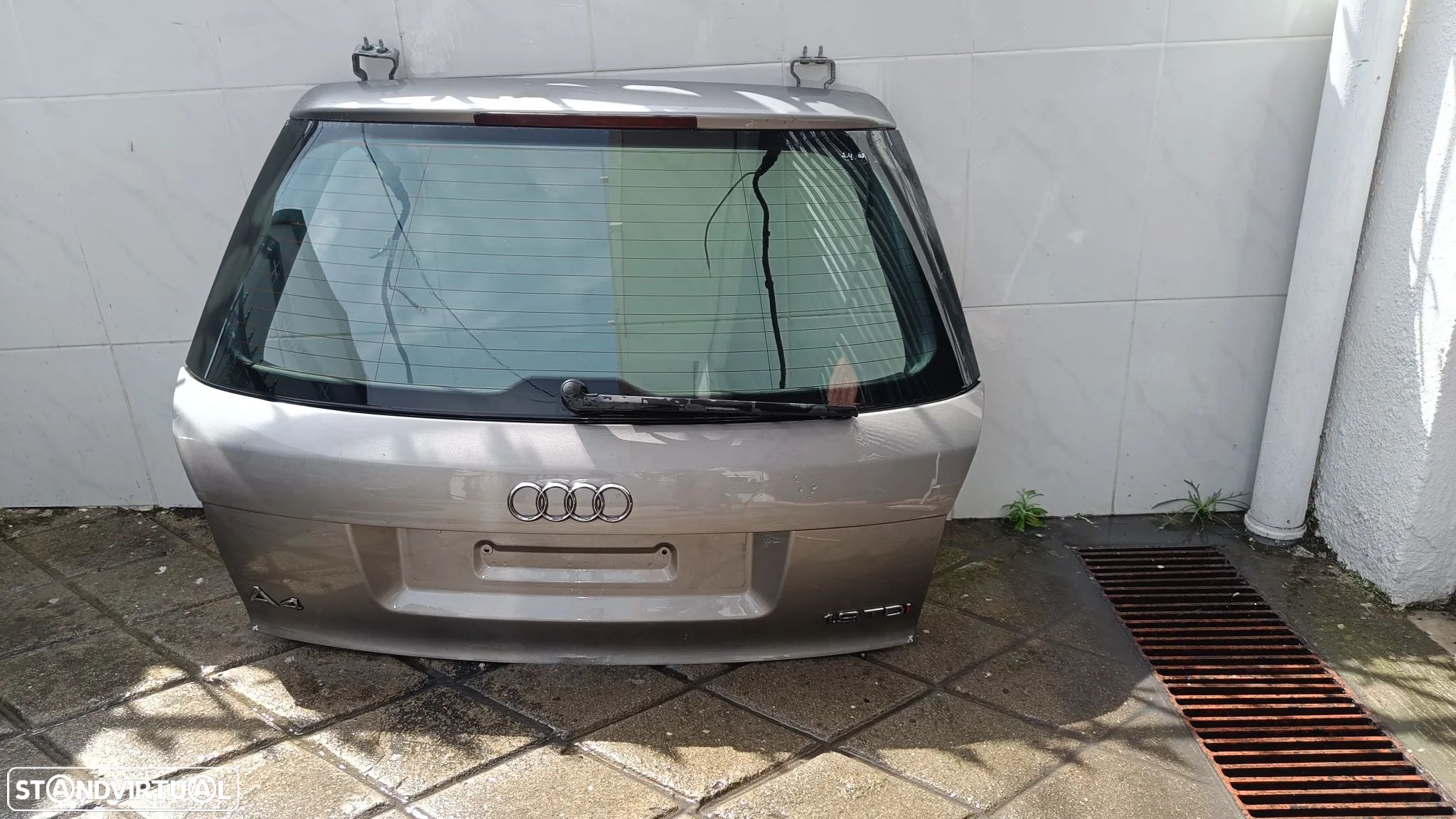 Tampa mala Audi A4 B6 sw carrinha 2003 - 1