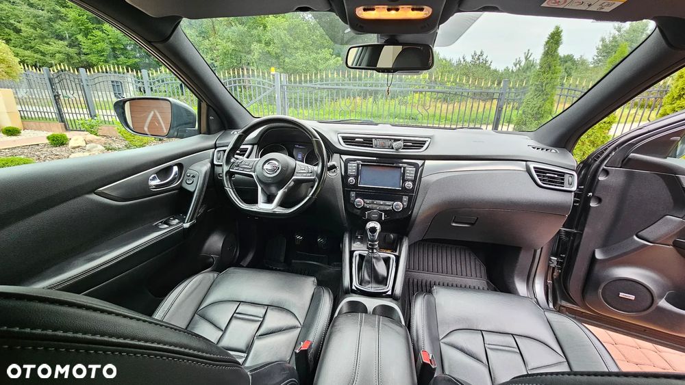 Nissan Qashqai 1.2 DIG-T Tekna+ - 25