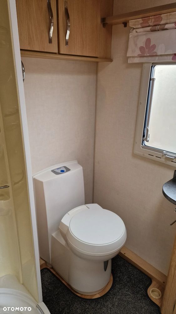 Coachman Pastiche - 17