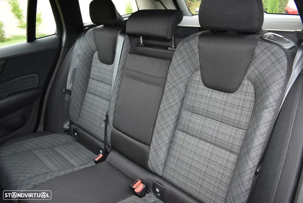 Volvo V60 2.0 B4 Core - 8