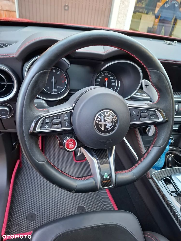 Alfa Romeo Stelvio 2.9 V6 Bi-Turbo Quadrifoglio Q4 - 8