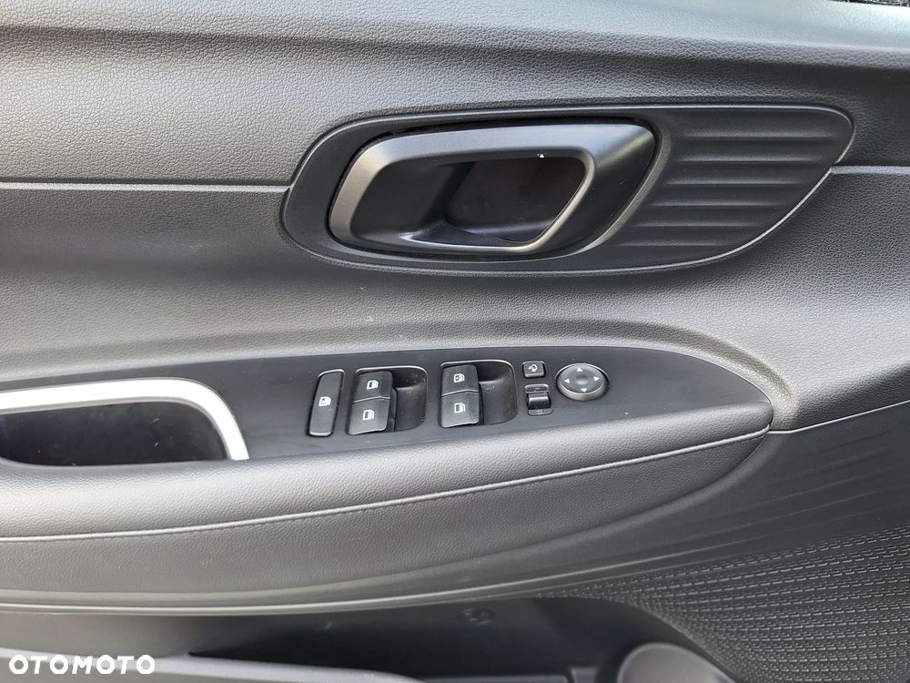 Hyundai Bayon 1.0 T-GDI Smart - 12