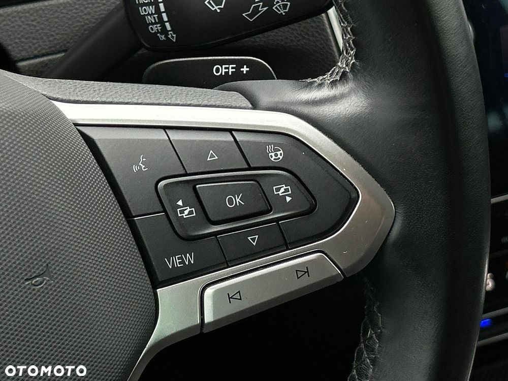 Volkswagen Passat Variant 2.0 TDI EVO Elegance DSG - 23