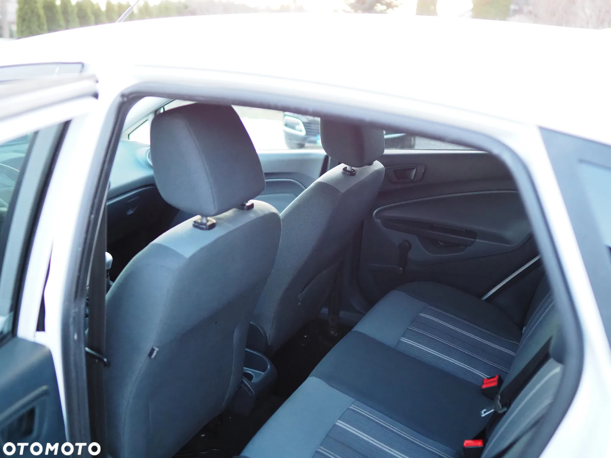 Ford Fiesta - 17