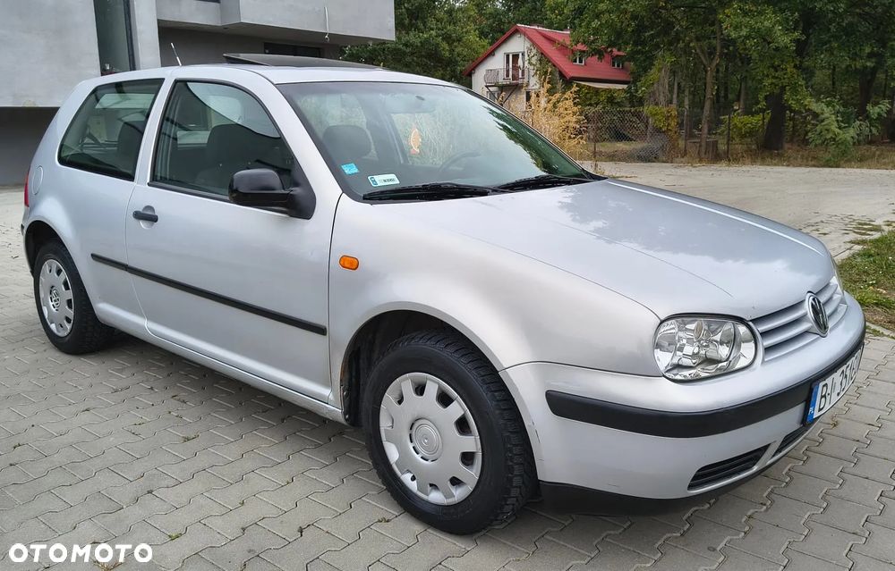 Volkswagen Golf 1.4 Comfortline - 2