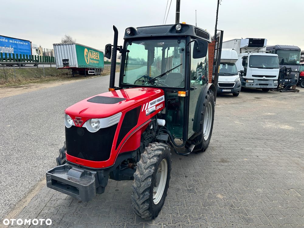 Massey Ferguson MF 3640S 3640 Sadowniczy 4WD Pełzaki Rewers PÓŁBIEG SpeedShift 2018 3650 - 3