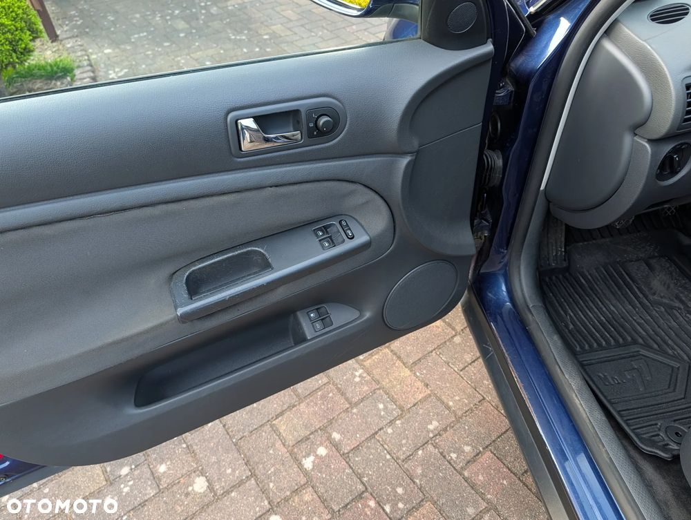 Volkswagen Passat 1.9 TDI - 16