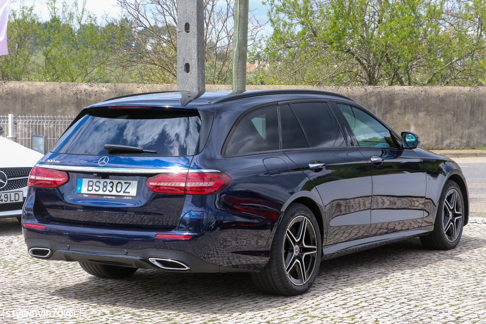 Mercedes-Benz E 300 de AMG Line - 3