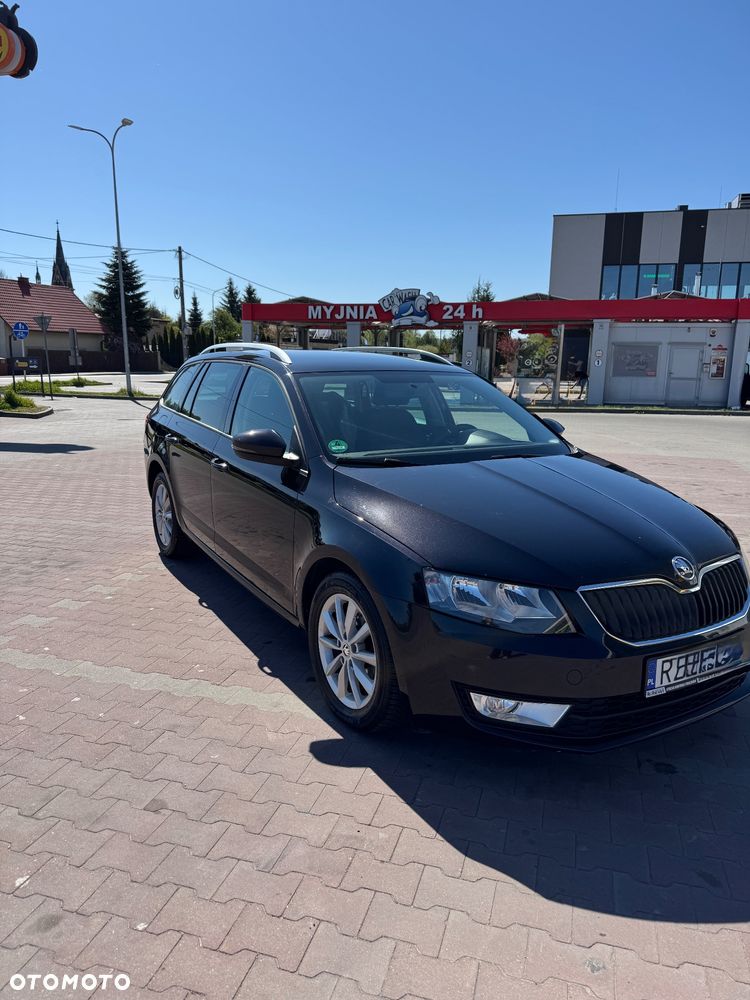 Skoda Octavia 1.6 TDI Ambition - 2