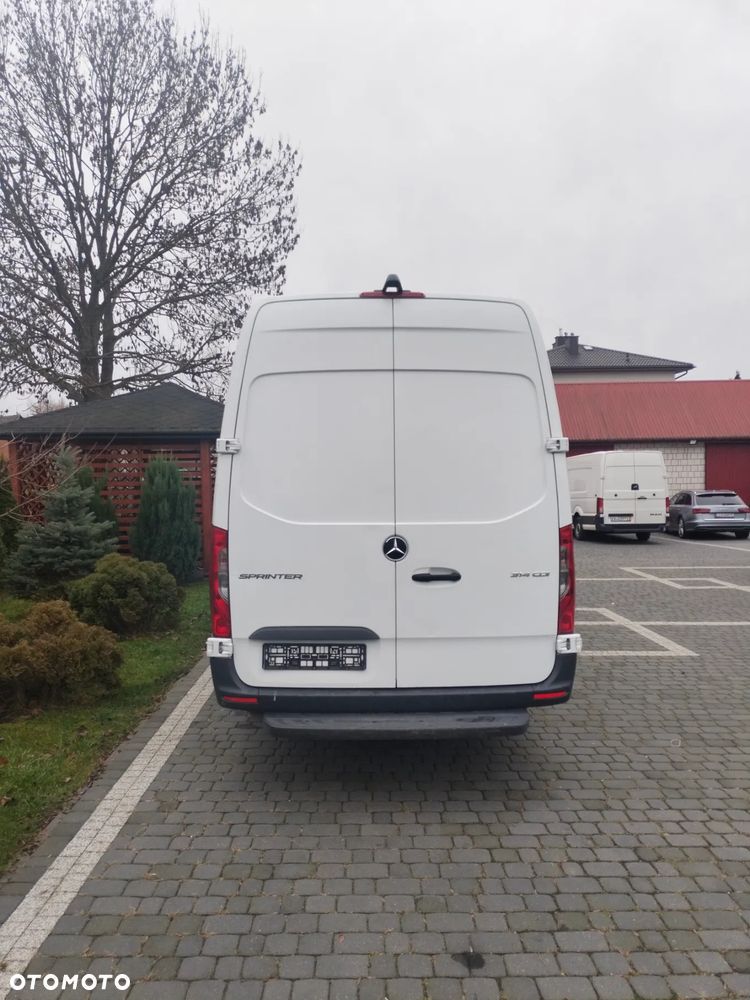 Mercedes-Benz Sprinter 314 - 9