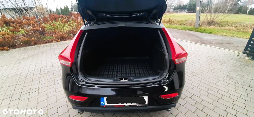 Volvo V40 D3 Drive-E SCR Momentum - 15