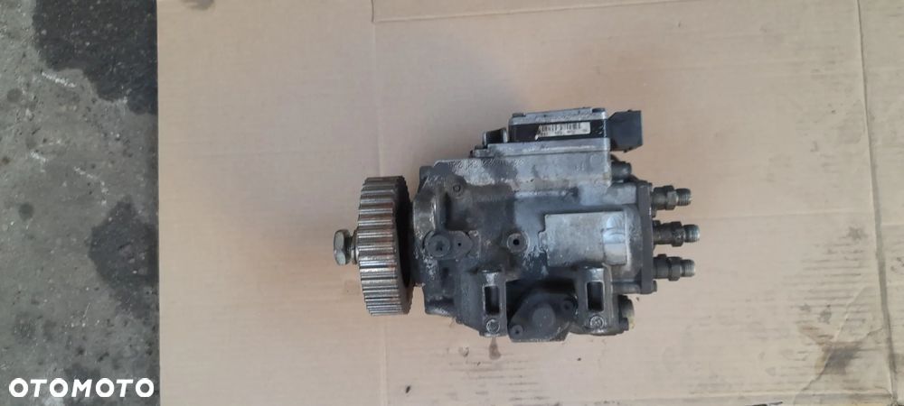 AUDI A6 2,5 TDI POMPA WTRYSKOWA 0470506038 - 1
