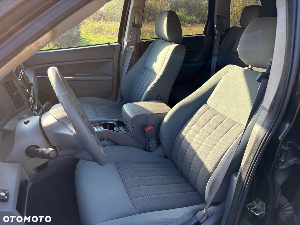 Jeep Grand Cherokee - 11