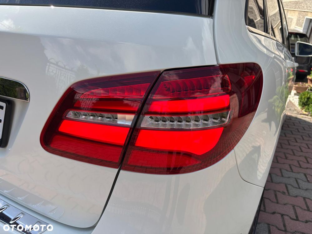 Mercedes-Benz Klasa B 200 BlueEFFICIENCY Edition 1 - 18