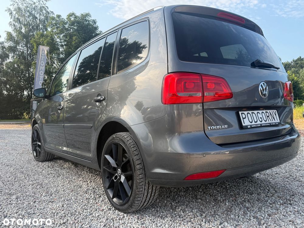 Volkswagen Touran 2.0 TDI DPF MATCH - 5