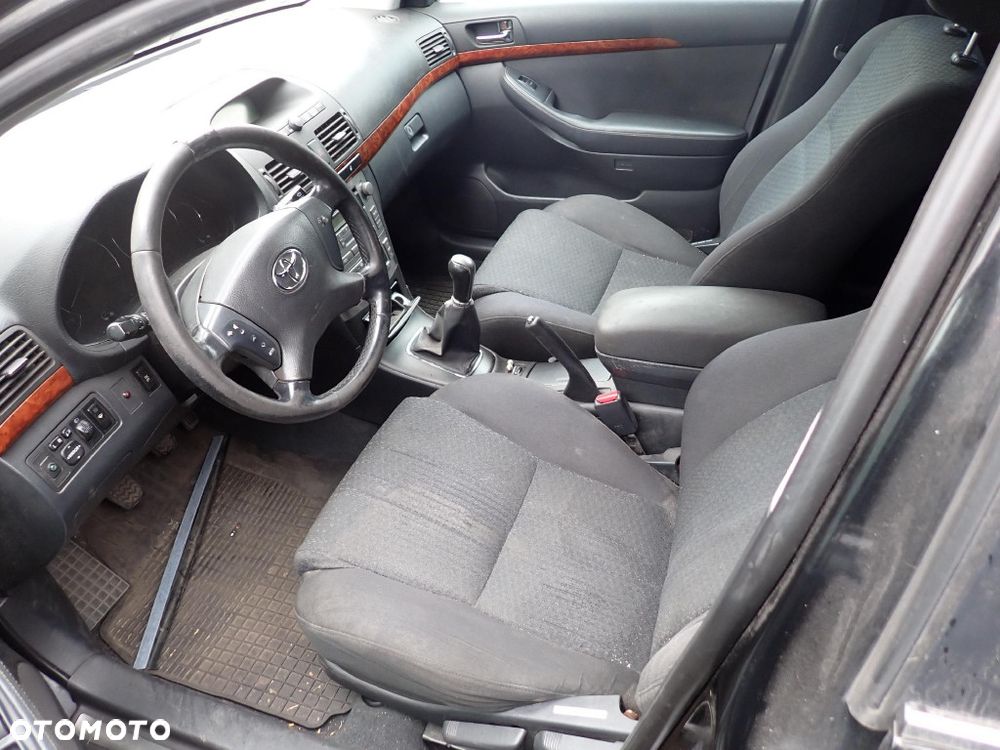 CZĘŚCI - Toyota Avensis II T25 2,0 VVT-i 147KM 1AZ-FSE KOMBI lakier 209 2005r. INDEX - 9989 - 6