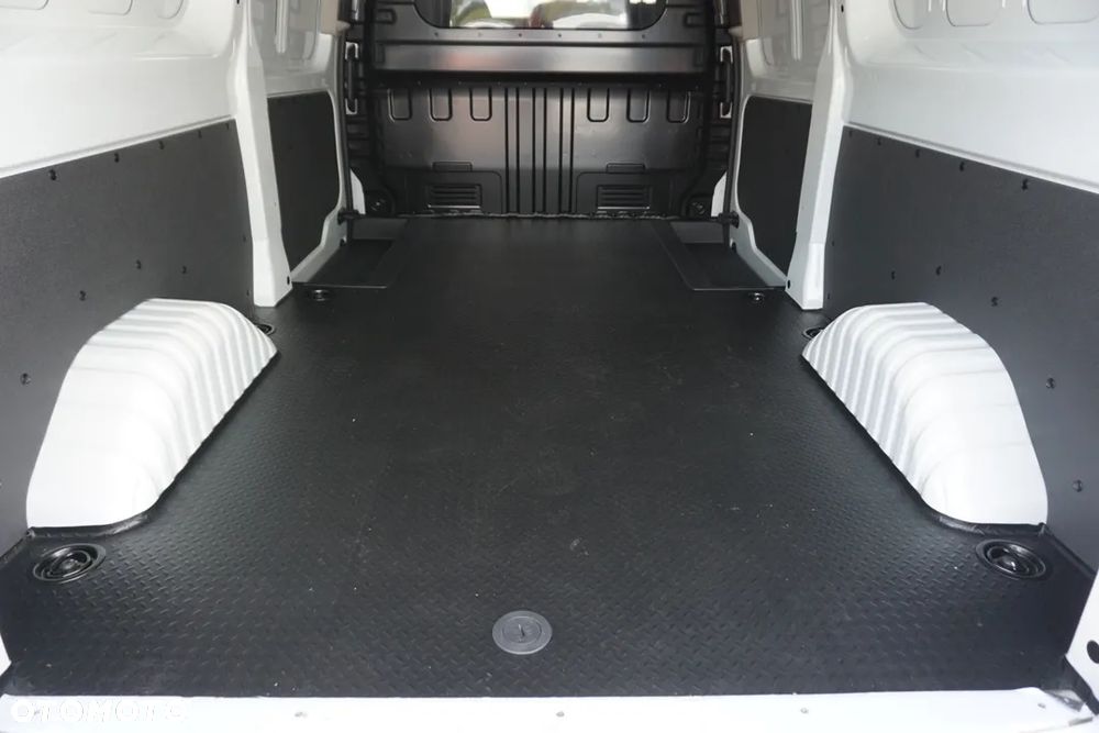 Maxus e-Deliver 7 - 31