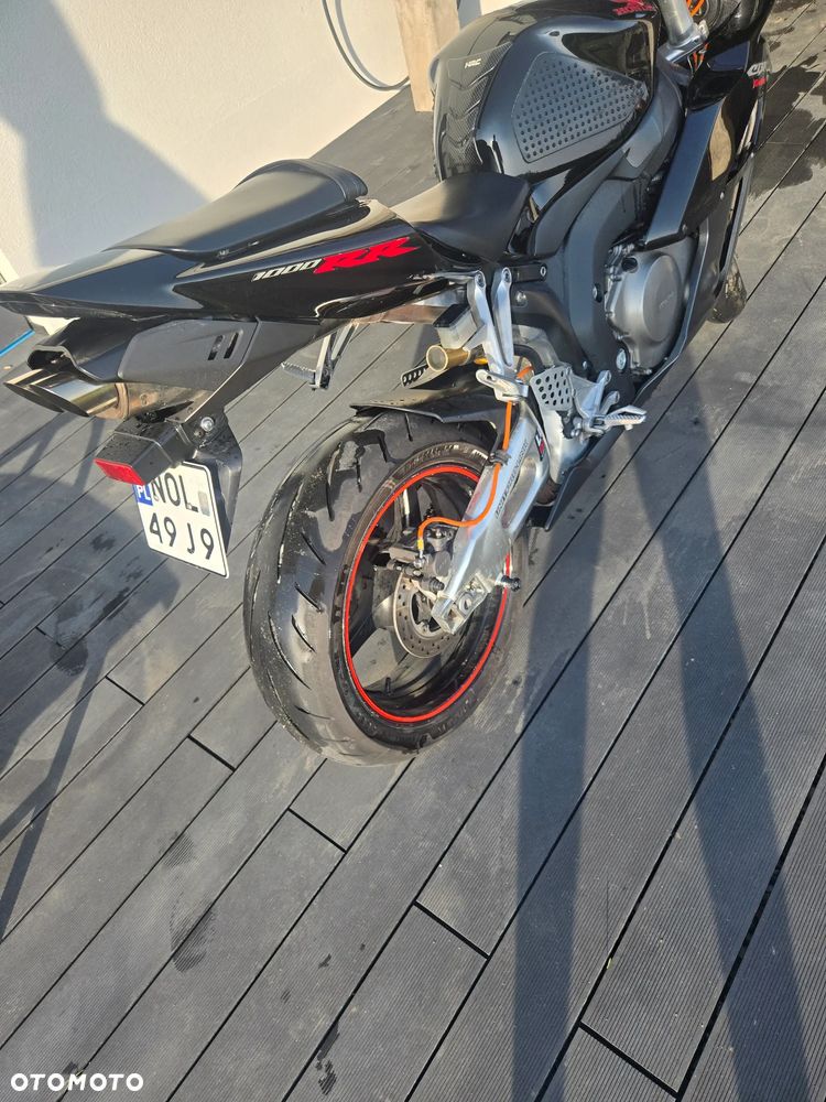 Honda CBR - 8